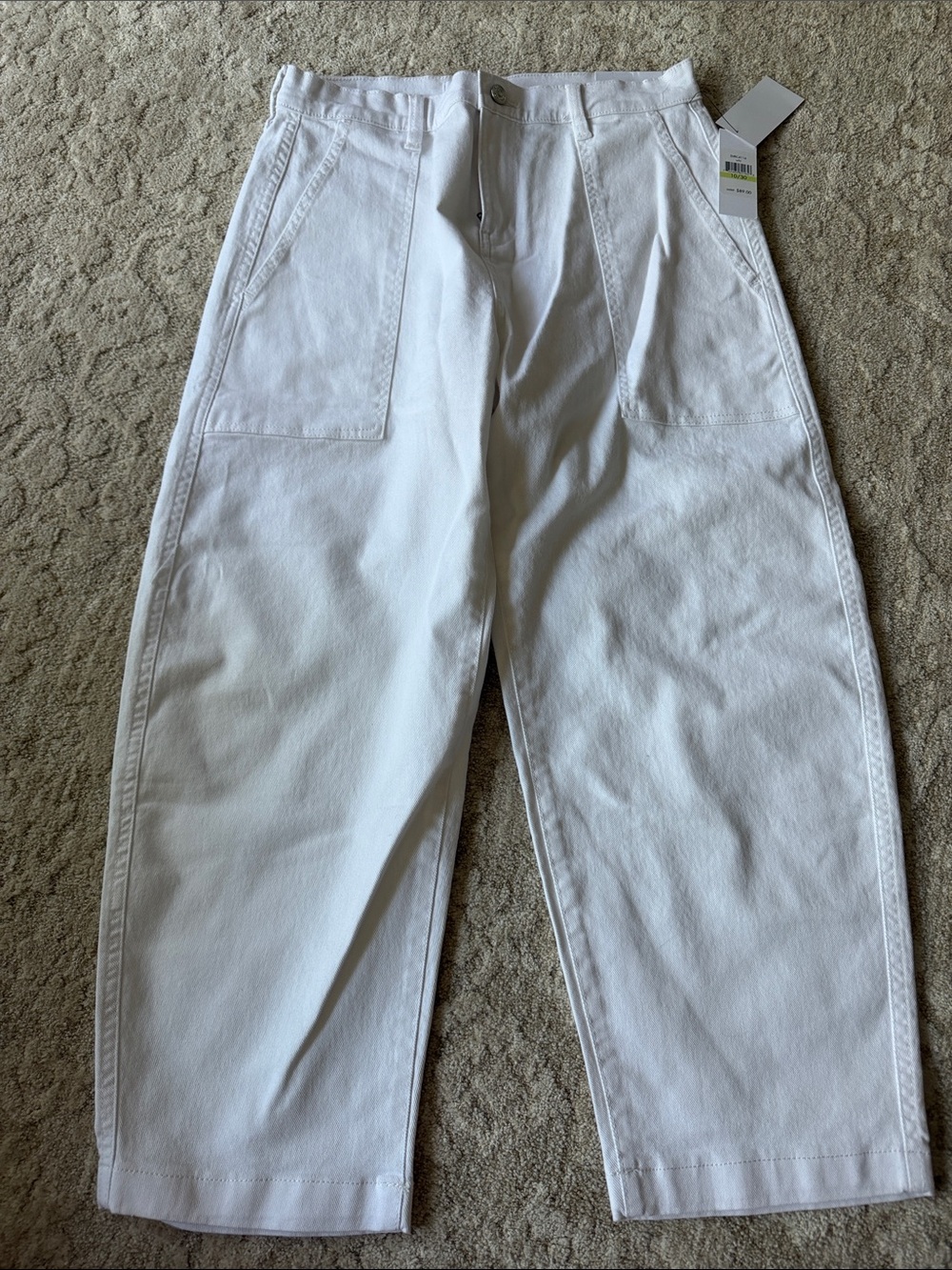 DKNY High rise barrel leg. NWT